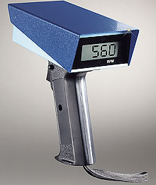 Optical Tachometer Models HHT21 and HHT22Discontinued Product | HHT20 Series - DISCONTINUED